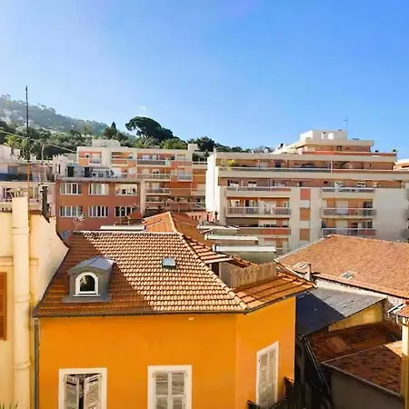 Pour 3 Personnes Extremement Bien Place Apartment *