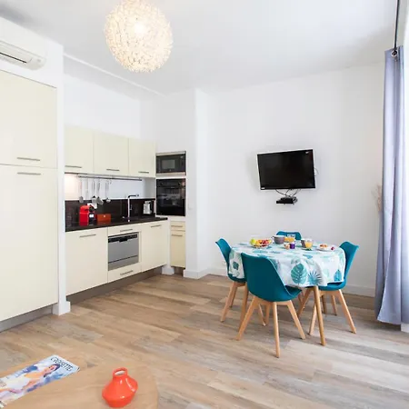 #28 Staywiz Us -1 Bdr Flat Ac Balcony Hper 10mins To & Old Town Apartment *