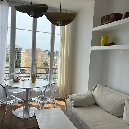 Adorable T2 Promenade Des Apartment