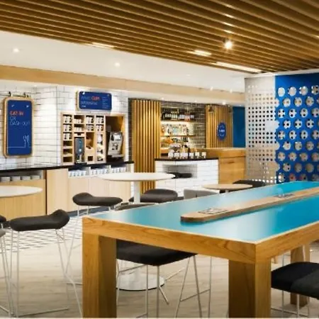 Express - - Grand Arenas By Ihg 3* Nice