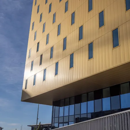 Express - - Grand Arenas By Ihg 3* Nice