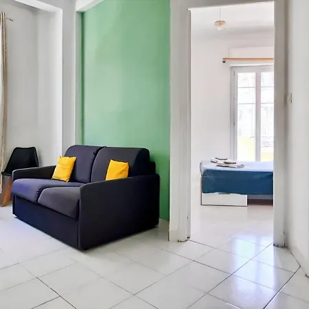 3 Pieces Hypercentre Apartment
