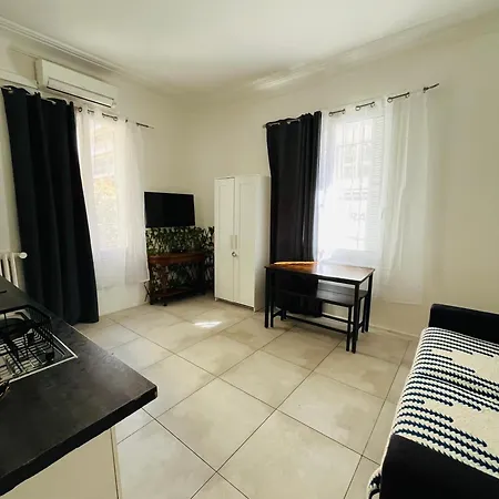 Centre-ville 2 Pieces Apartment