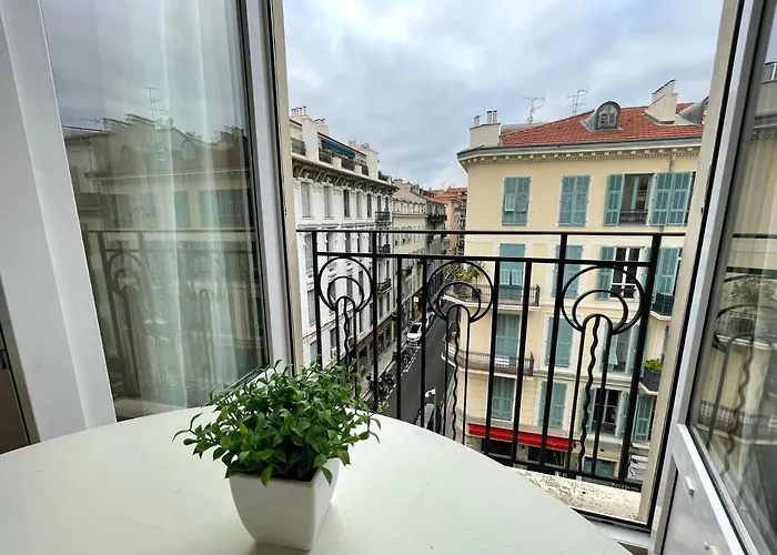 Nice Renting - Notre Dame - Cosy Loft Perfect View On The Roofs