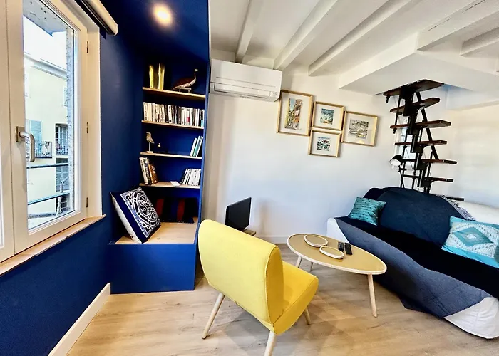 Aparthotel Riviera - Duplex Menica View- Vieille Ville - 2 Pieces Grand Confort