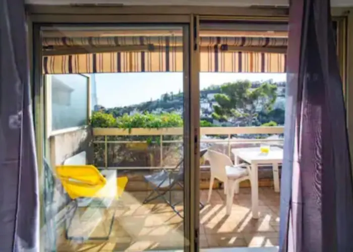 Studio Dans Belle Residence Parking Et Piscine