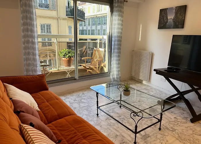 Nice La Belle, City Centre 1 Bed, 2 Terrace, Quiet