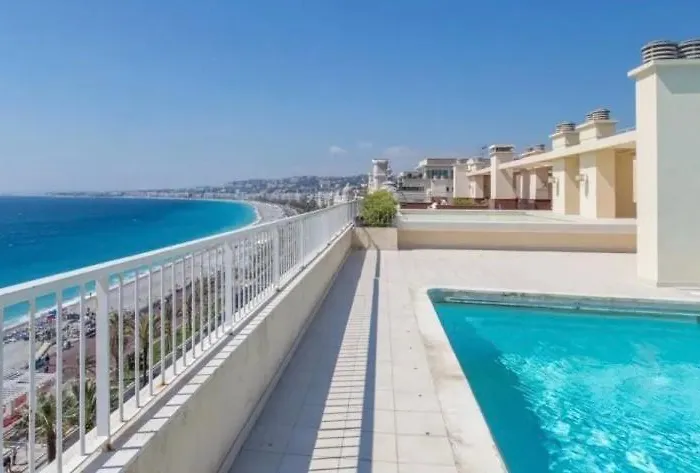 Le Royal, Cosy Seaside Studio