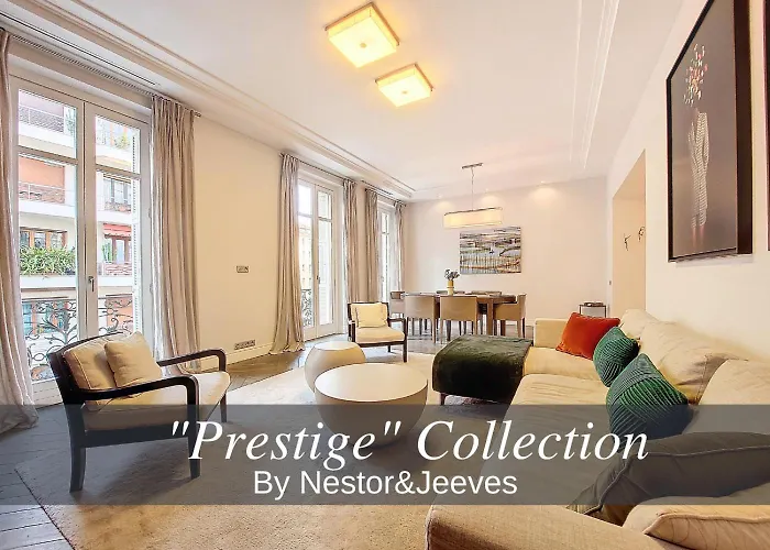 Nestor&Jeeves - Victoire - Central - Near Beach