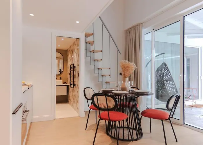 Angleterre 4 - Grand Studio Equipe Avec Mezzanine