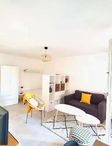 Cosy Studio Nice Proche Tram Parking Prive