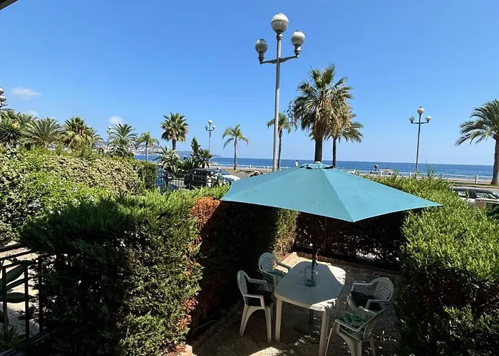 Rez-De-Jardin Sur La Promenade Des Anglais