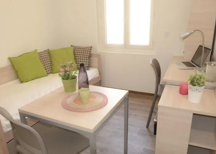 Beau Studio Proche Mer Et Gare