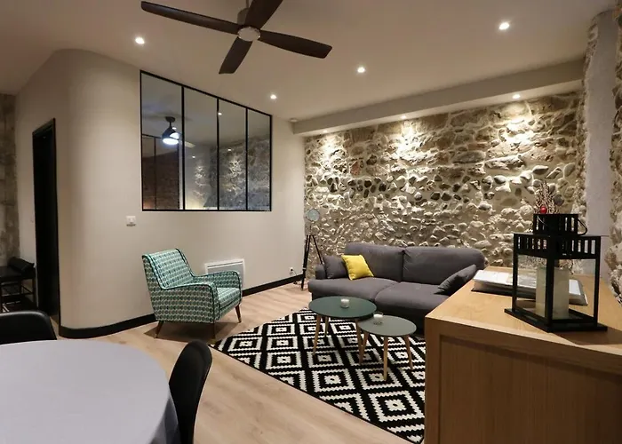 Superbe Appartement Moderne Au Coeur Du Vieux Nice