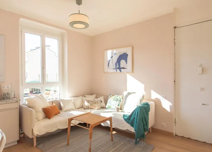 #25 2Bdr Port, 5Min From The Old Town Balcony, Ac&Wifi