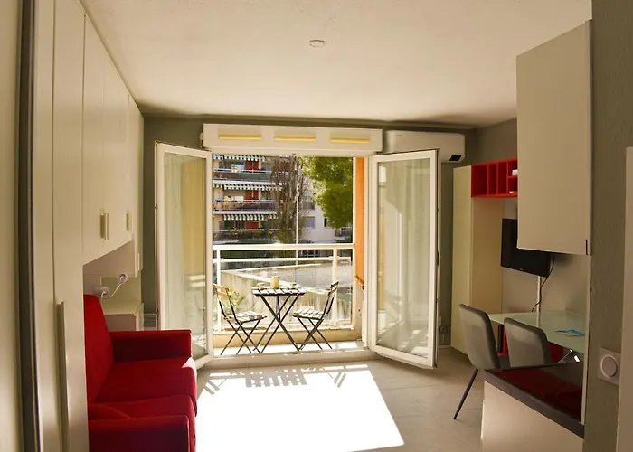 Studio Avec Terrasse A Nice