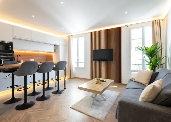 Design Apartment Near The Beaches Of Nice