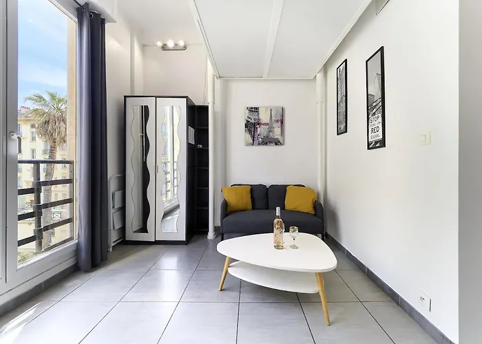 Hyper Center - Superb Studio - Cozy - Wifi
