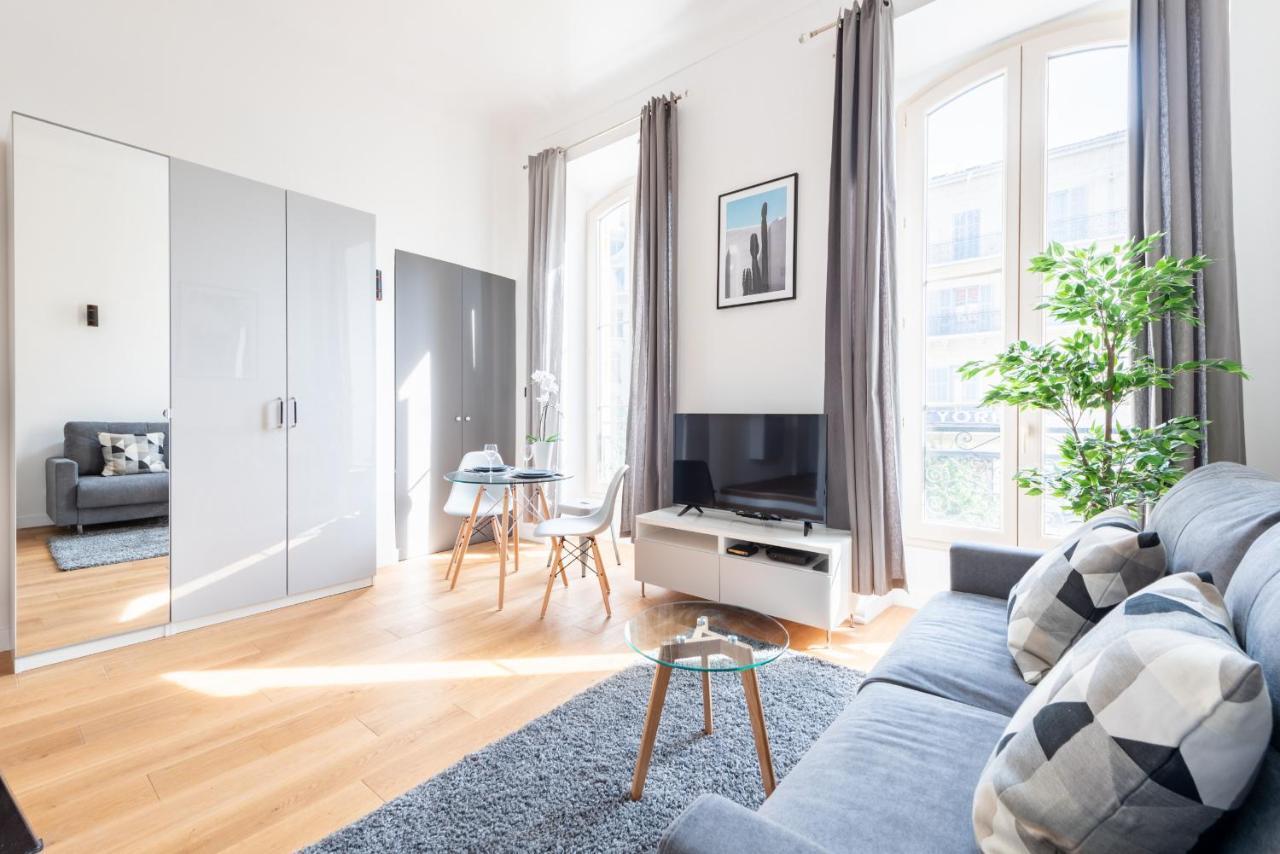 35 Medecin Apt3 - Hyper Centre - Mezzanine Modern Apartment