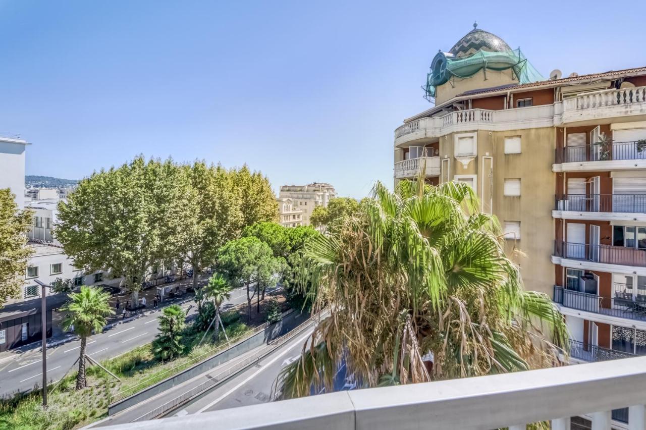 Greeter-appartement Lumineux Avec Vue Sur La