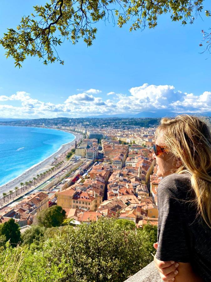 Promenade Des Apartment