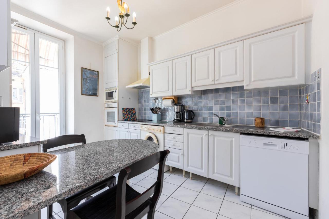 Apartment Large 2 Bdrs Downtown - 6 Pax & Ac Nice