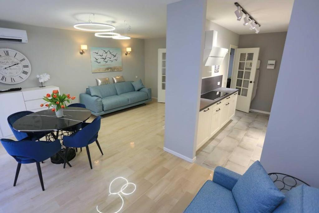 Luxe Gambetta - Sea View Apartment Nice