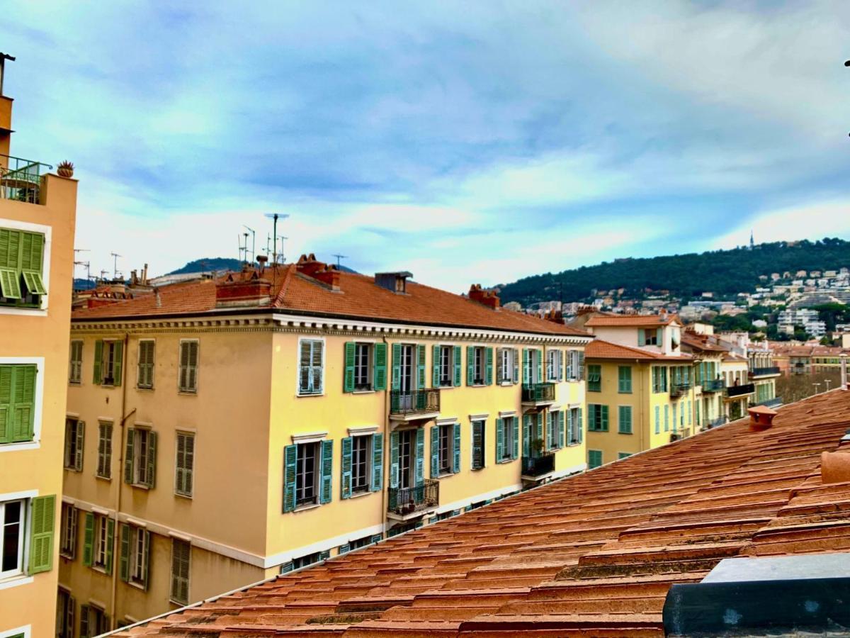 Riviera: Spacious 5-room Duplex Near Sea In Old Town Port Nice