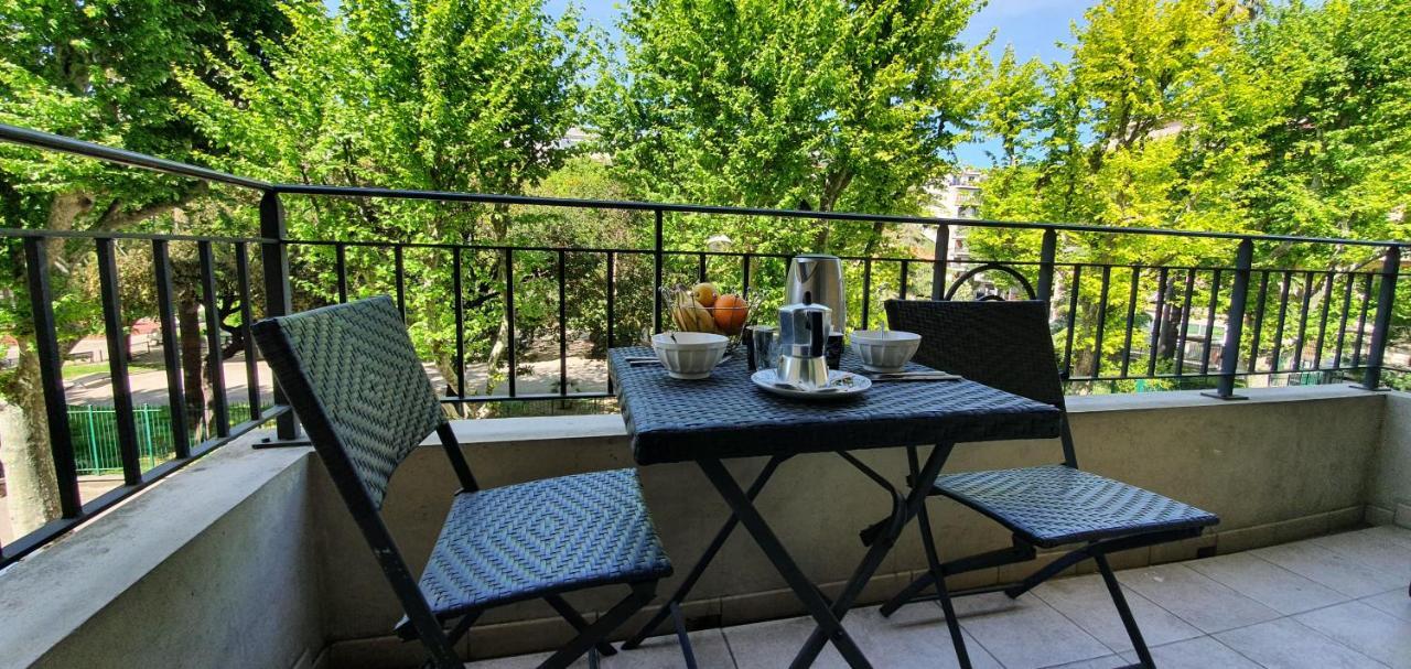 Medicis Charmant Studio Climatise Port Riquier Acropolis