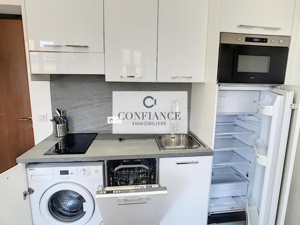 Apartment Centre Sea Sun Shop Restaurants Mall Wifi Pelletier
