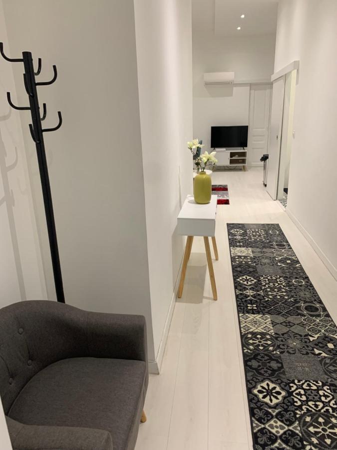 Gustave Apartment