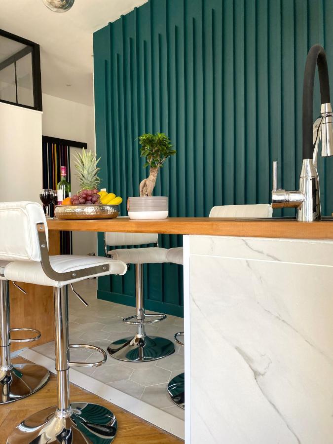 Apartment 2 Bedroom - Hyper Center - Kitchen - Tramway - Balcony - Air Conditioner - Wifi *