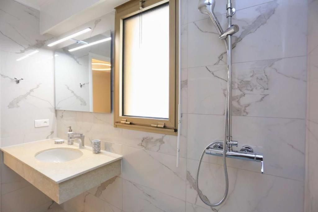 Luxe Gambetta - Sea View Apartment *