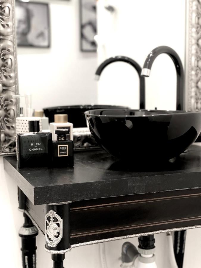 2 Bedroom - Hyper Center - Kitchen - Tramway - Balcony - Air Conditioner - Wifi Apartment *