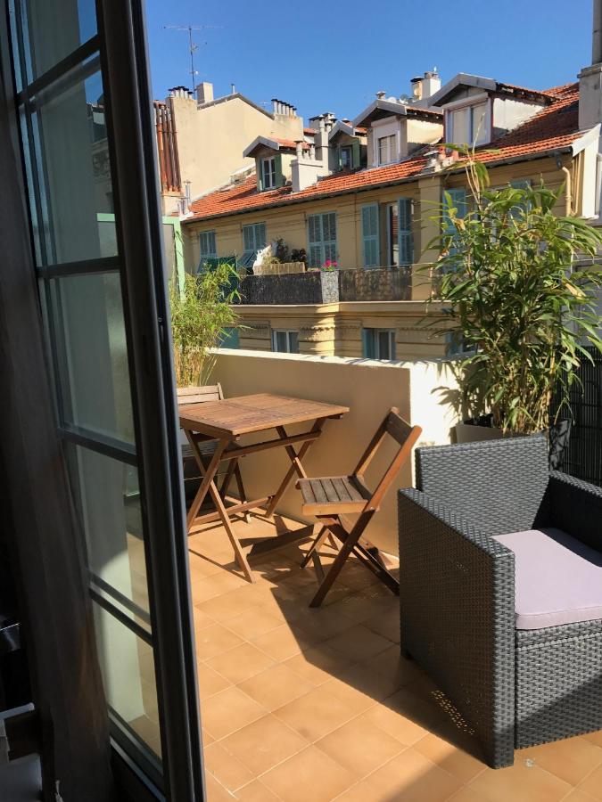 Downtown Studio & Large Terrace *