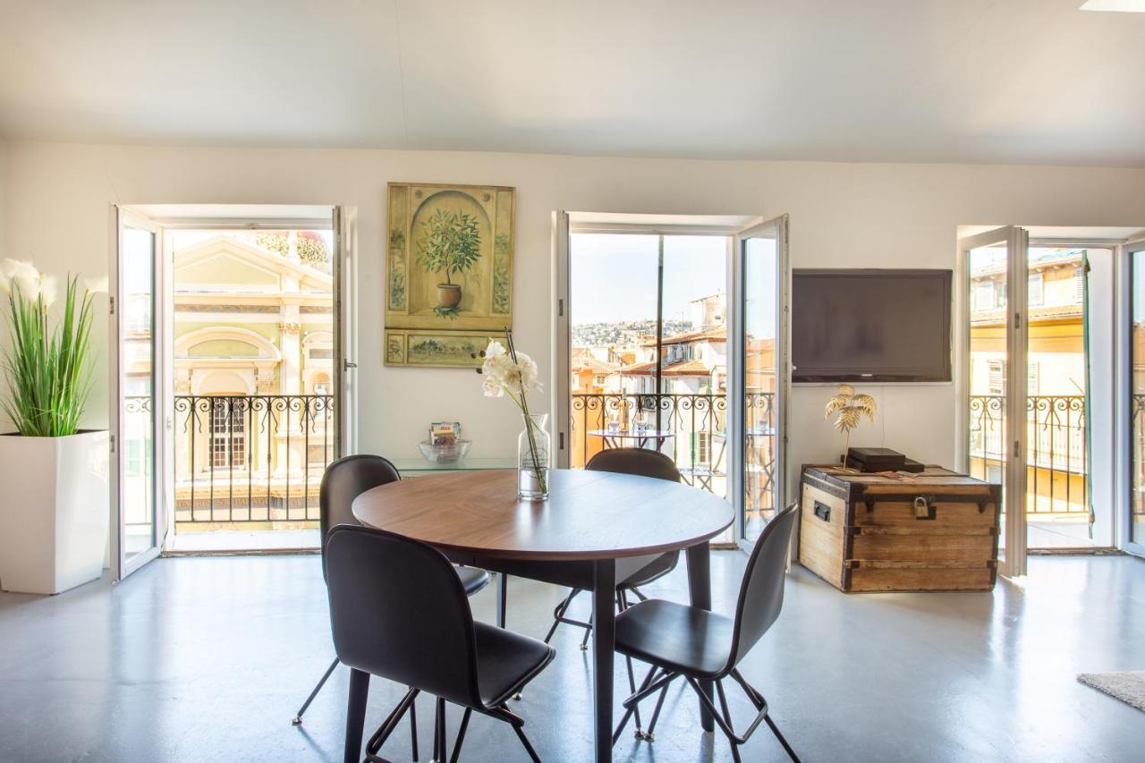 Apartment Ross 5- F2, Lumineux, Balcon, Loft, Clim, Vieux-nice *