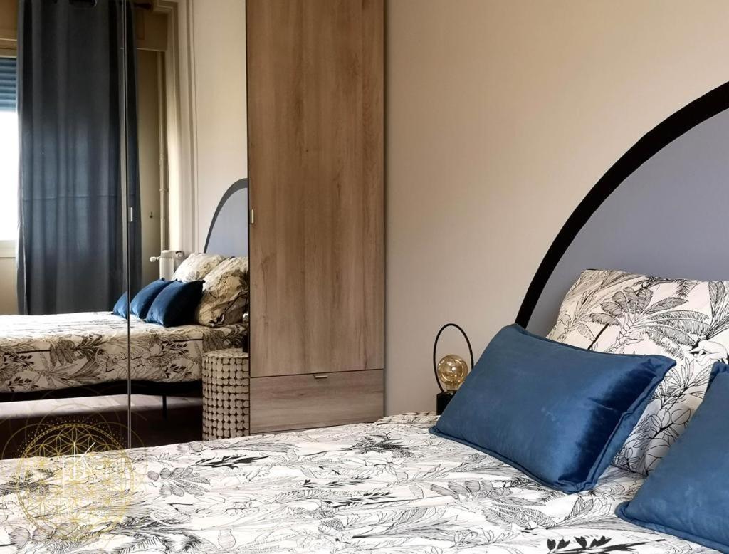 Appartement Carre D'or Vue Sur *