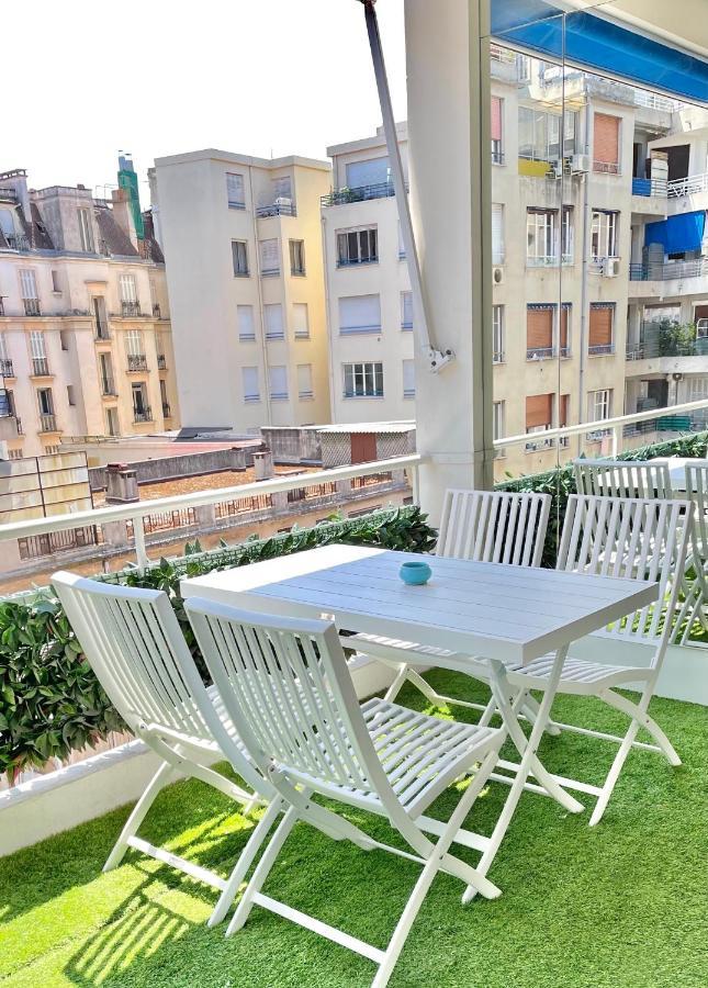 Luxurious 2 Bedrooms Apartment, 30 Meter From * Nice