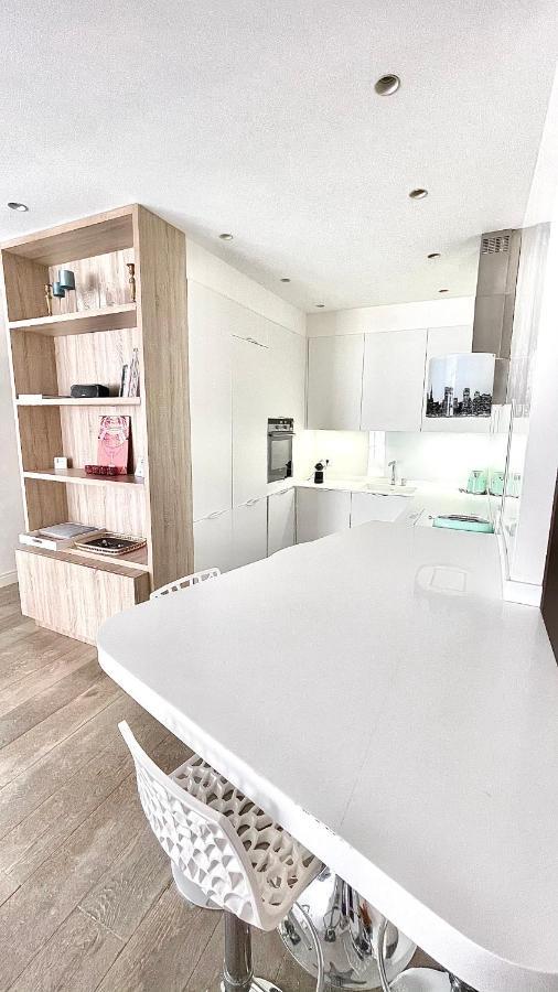 Apartment Luxurious 2 Bedrooms Apartment, 30 Meter From Nice