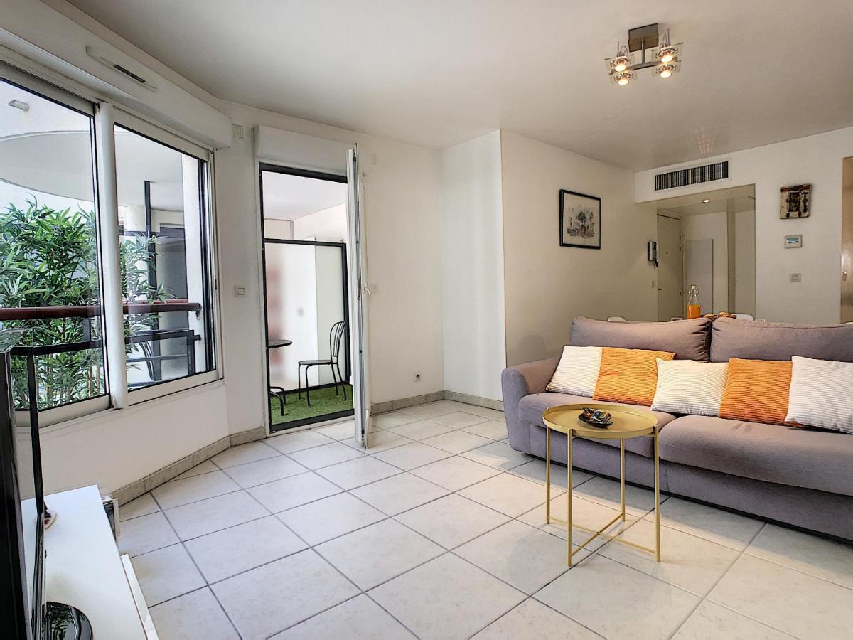 Nestor&jeeves - Palais Liberte - Hyper Center - Shopping Area - Close Sea Apartment *