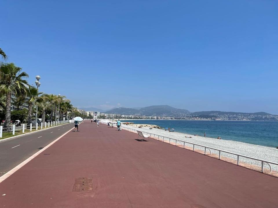 Apartment Le California Nice