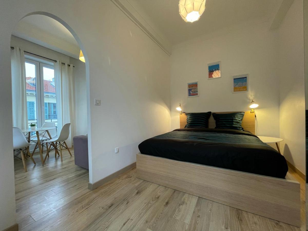 Renting - Notre Dame - Cosy Loft Perfect View On The Roofs