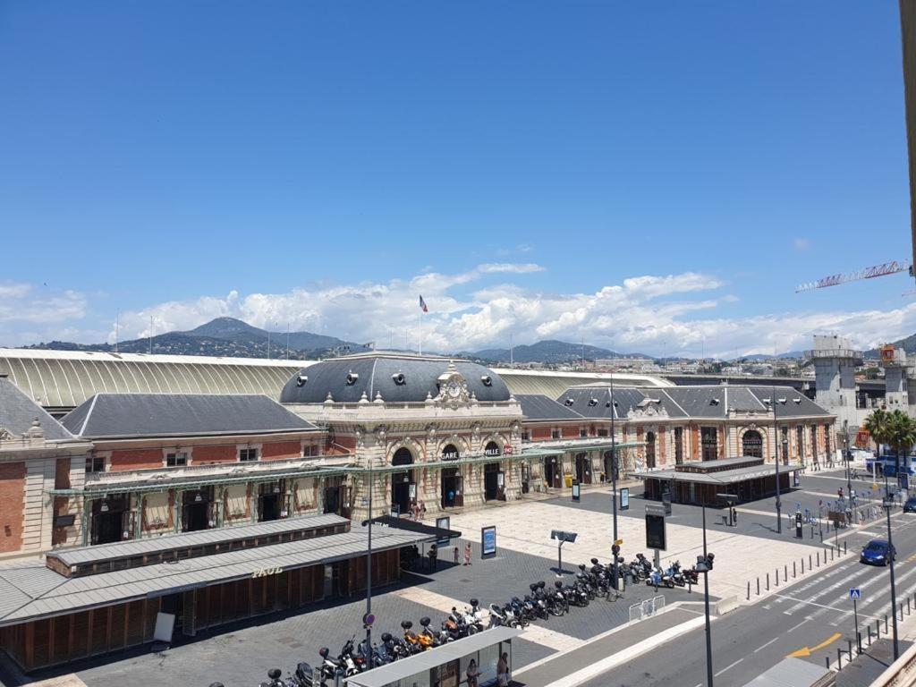 Grand Art Deco Plein Centre Face Gare Sncf * Nice