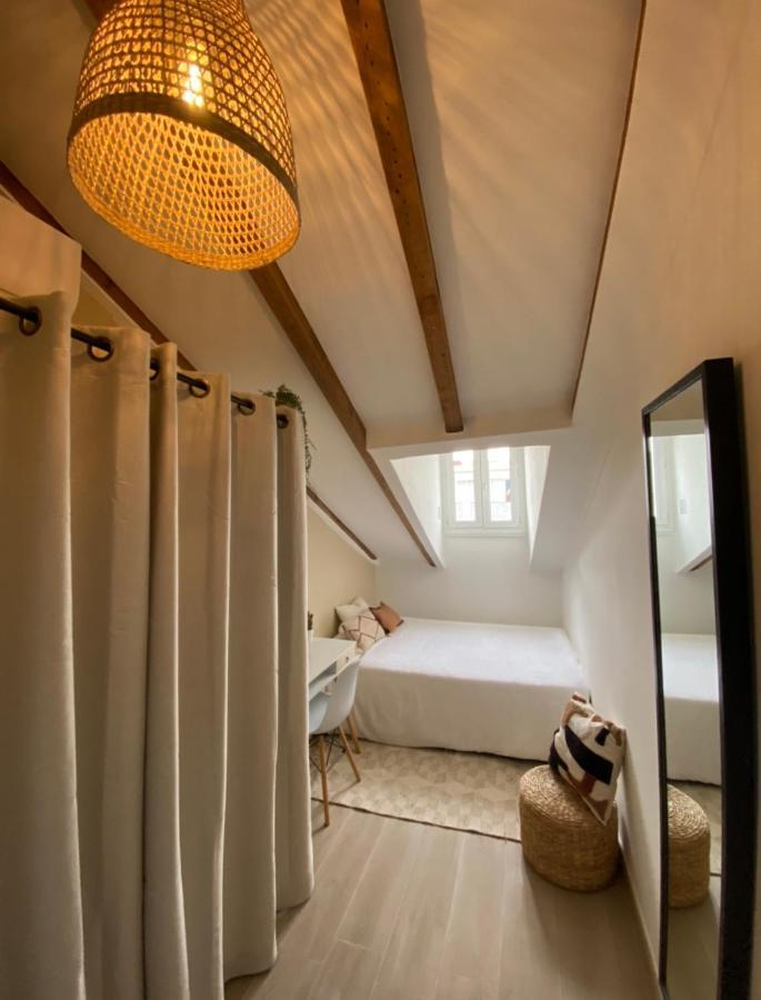 Lovely 1 Bedroom - Heart Of * Nice