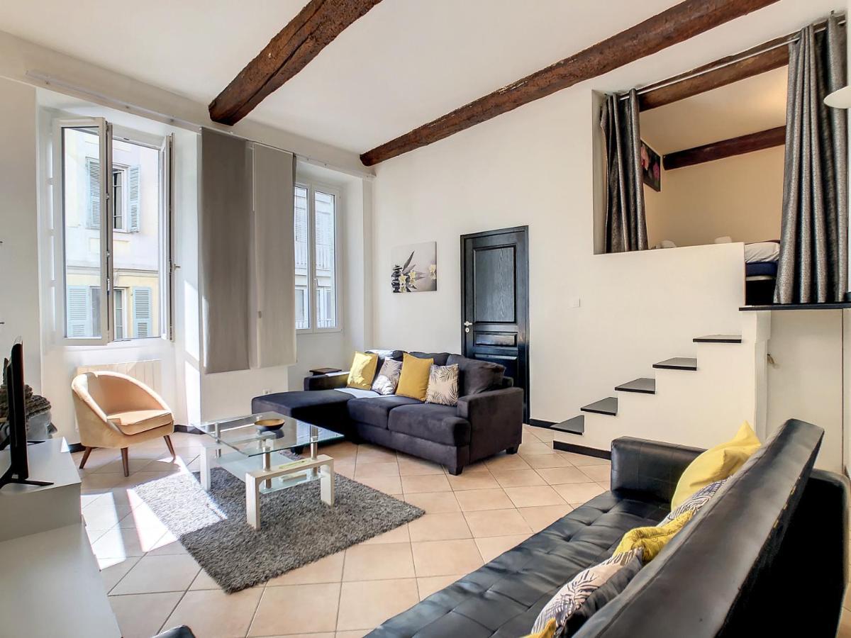 Nestor&jeeves - Zen - - Very Close Beaches *