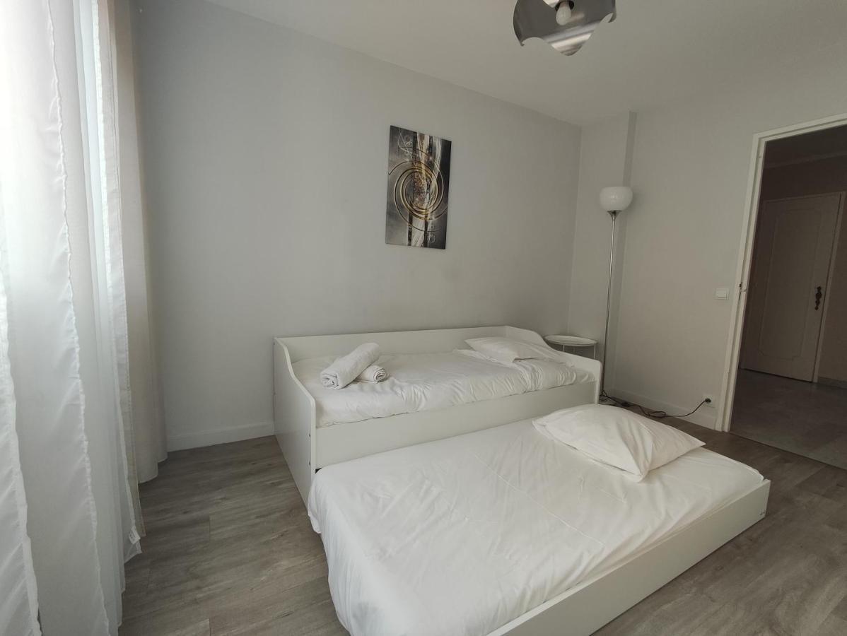 Port, Vue Et Confort Apartamento