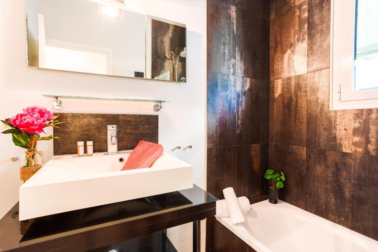 Le Tivoli Ap4264 By Riviera Homes Apartment