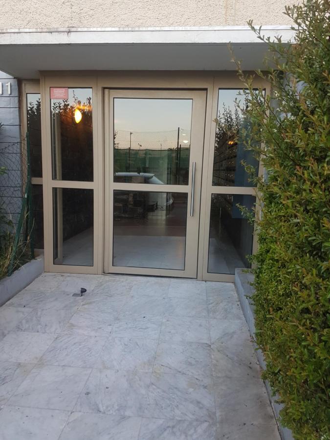 Appartement Studio 3 Personnes Jolie Vue Proche Gare 11 Ave Paul Arene *