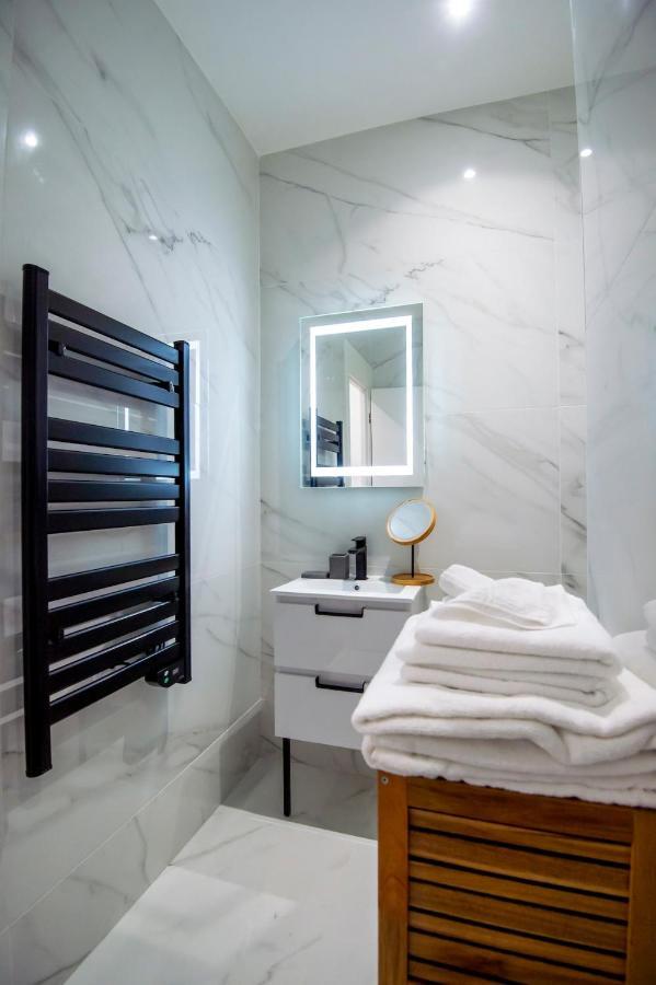 Superbe Plage/ Promenade Des 104 Apartment *