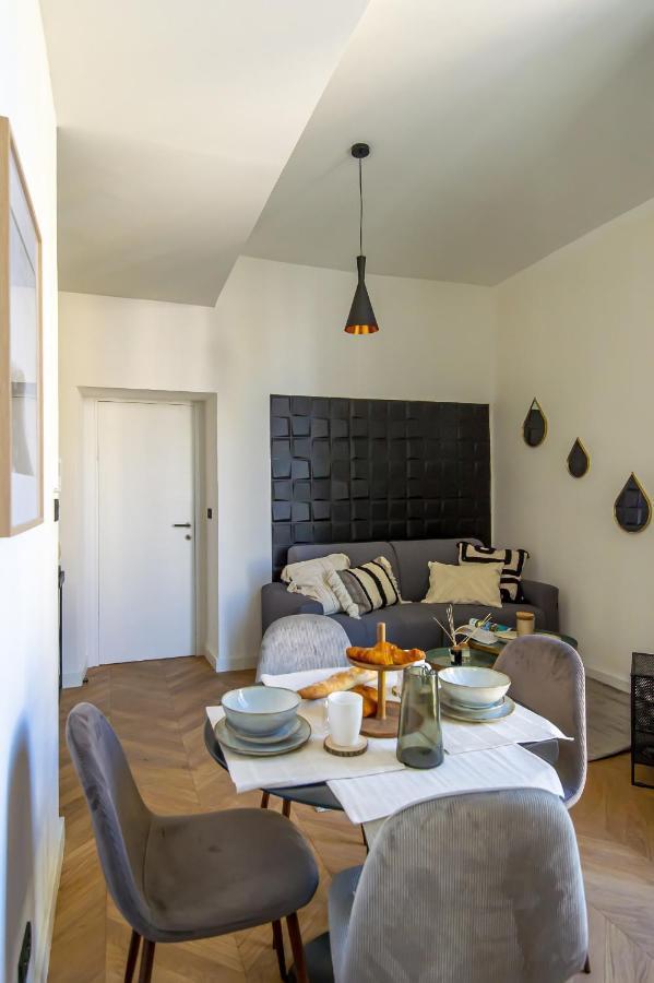 Apartamento Charming 2 Refurbished Super Center 205a